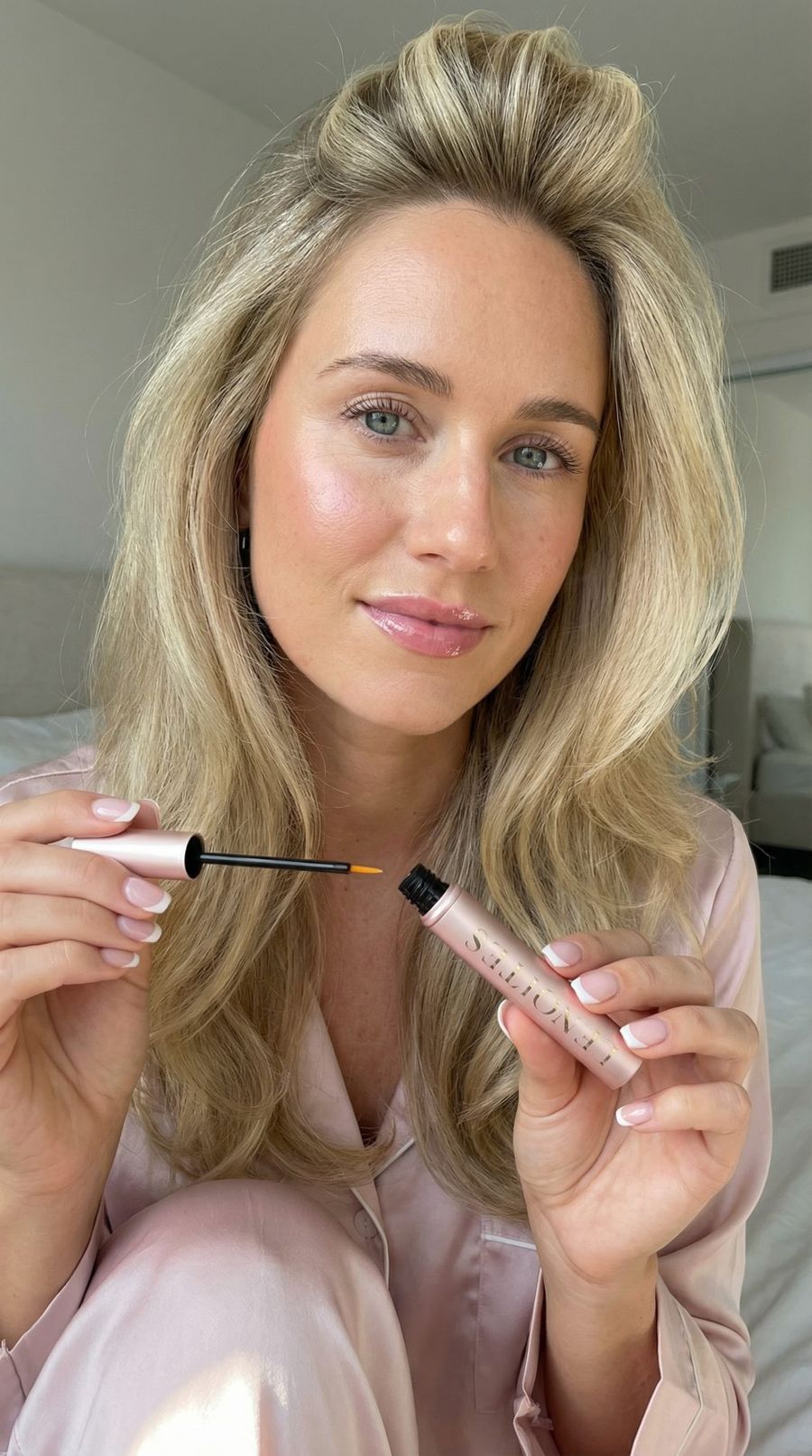 Lash serum
